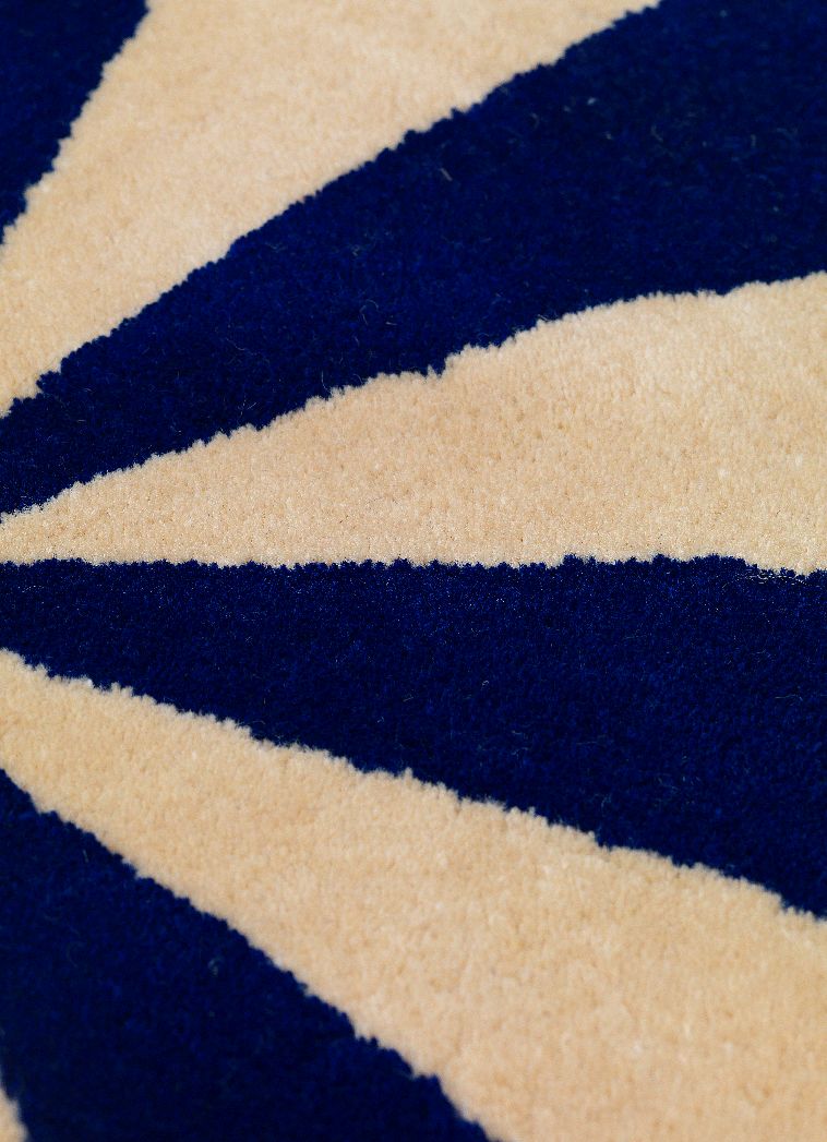 Arch Tufted Rug tapijt BRIGHT BLUE / OFF-WHITE Ferm Living UNIEK EXEMPLAAR