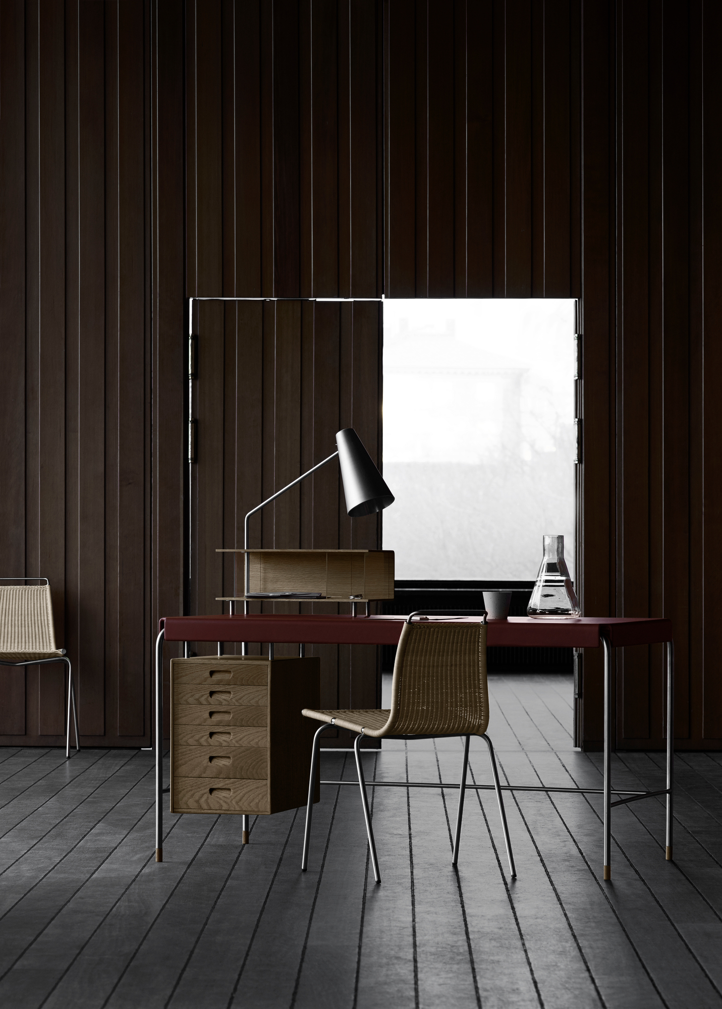 AJ52 Society Table Arbeitstisch Walnuss geölt von Carl Hansen & Søn mit Stuhl und Lampe.