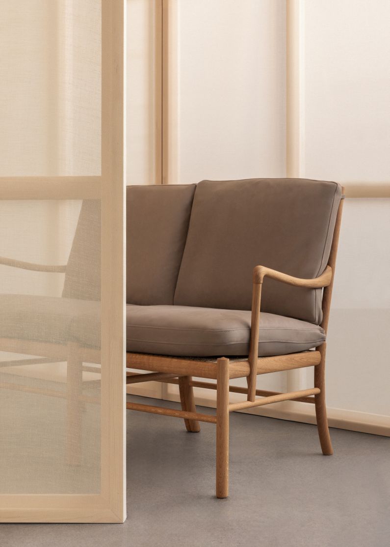 OW149-2 Colonial tweezitsbank van Carl Hansen & Søn