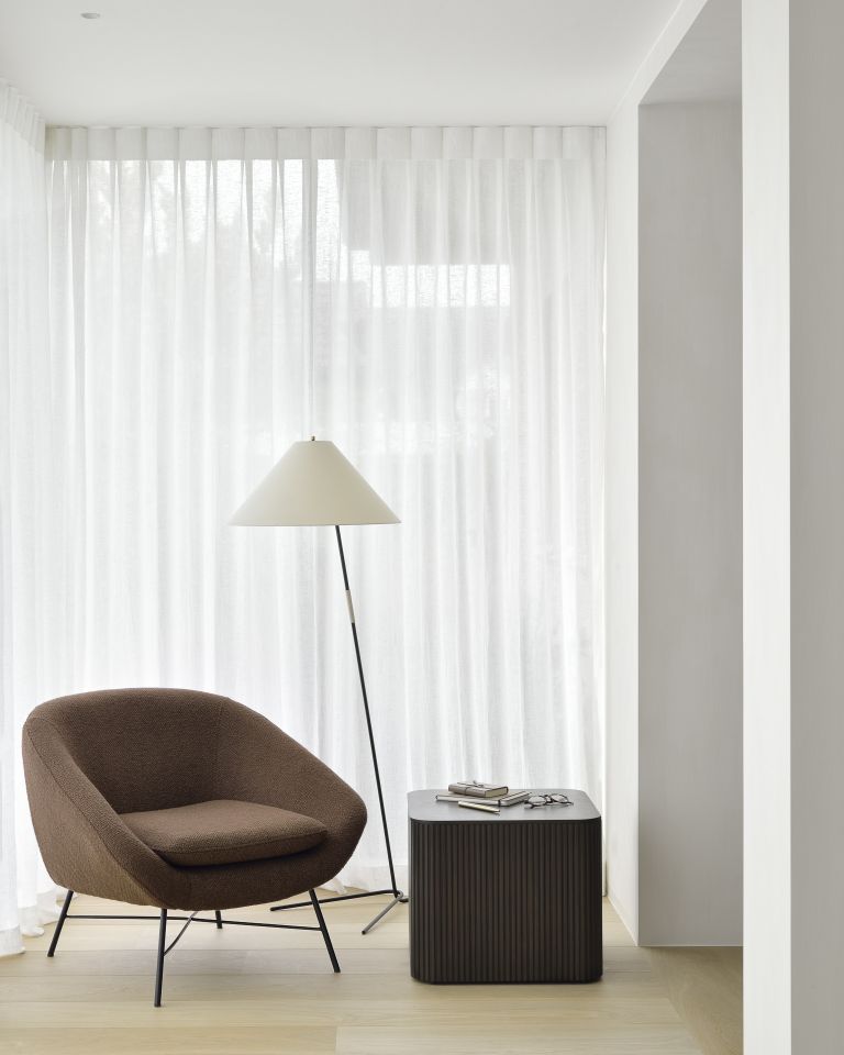 Barrow-fauteuil van Ethnicraft