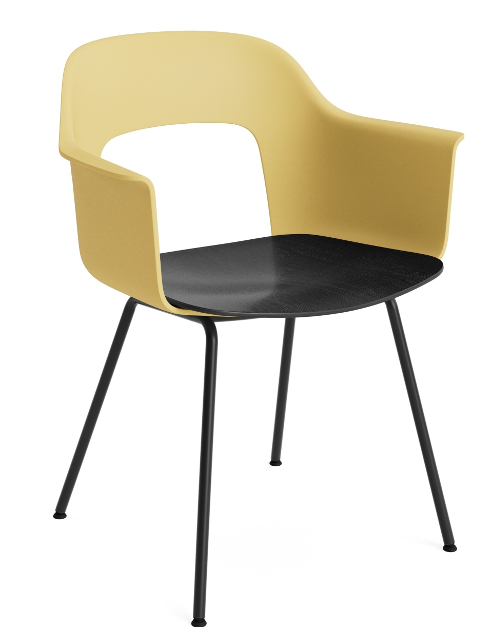 Layout Armchair 212 von Hay: Gelber Armlehnstuhl mit schwarzer Sitzfläche und filigranem, schwarzen Metallgestell.