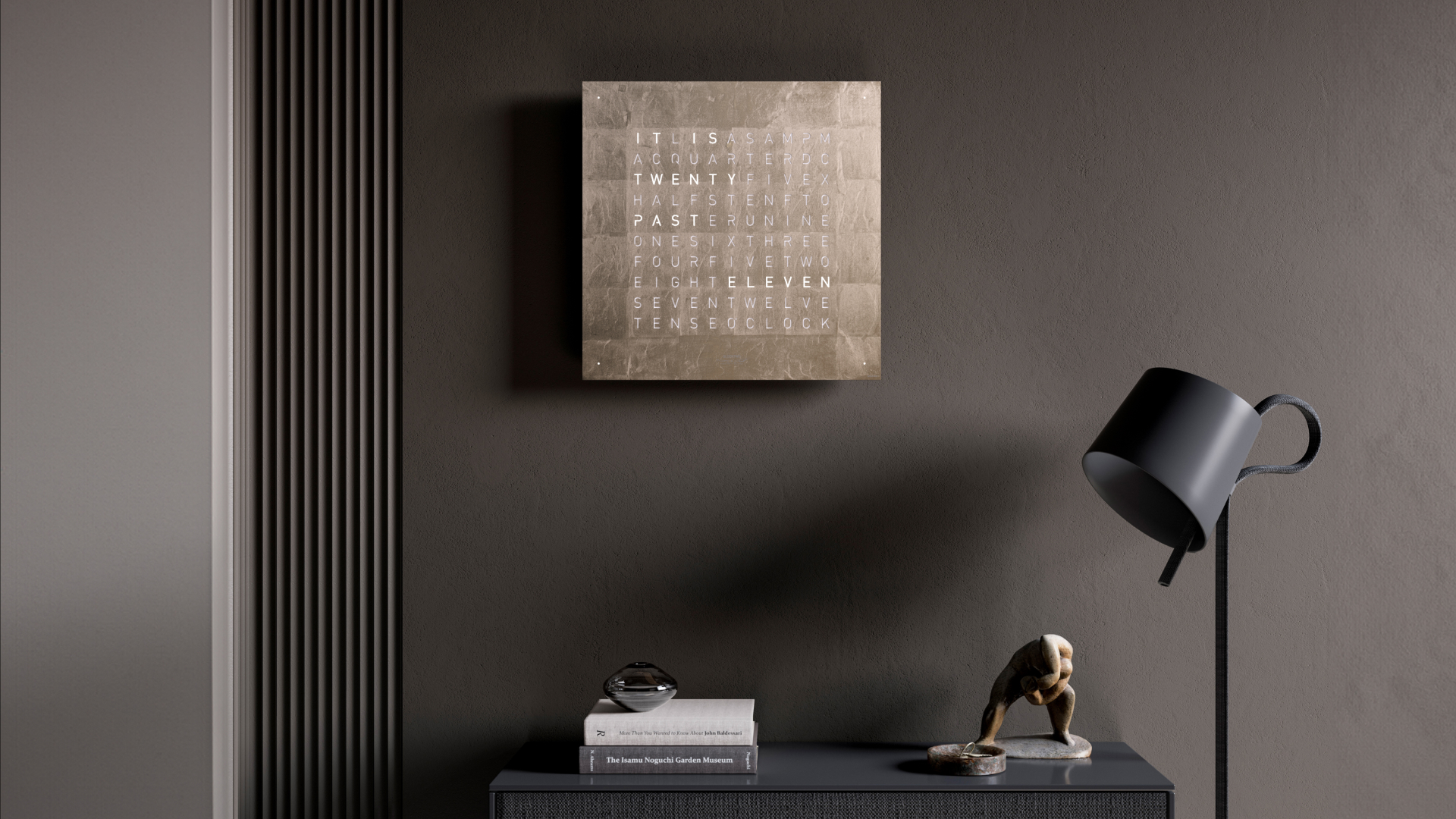 Earth 45 Creator's Edition wandklok / Tijdsobject Engels QLOCKTWO