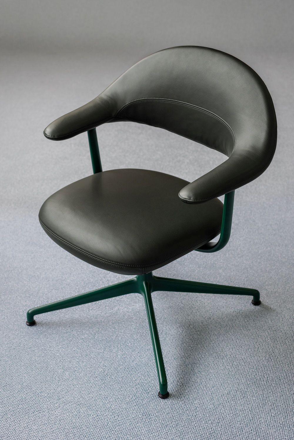 Mynt Soft Office Swivel chair Draaistoel Vitra