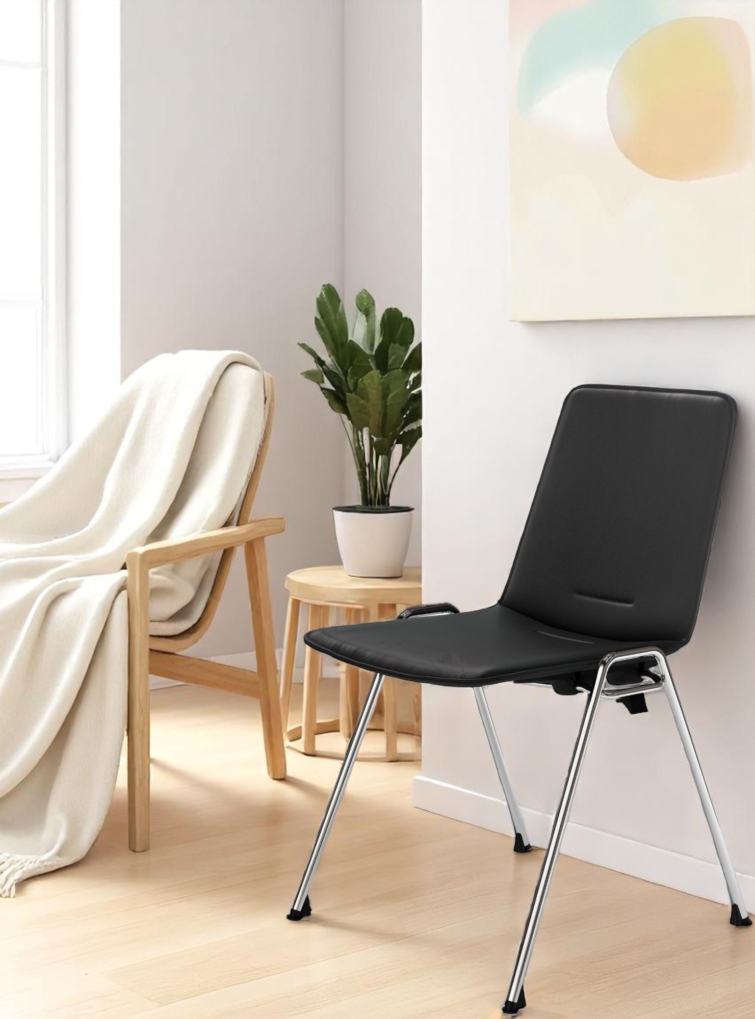Schwarzer 1650 Yunity Chair Stuhl von Walter Knoll mit verchromten Beinen in modernem Ambiente.