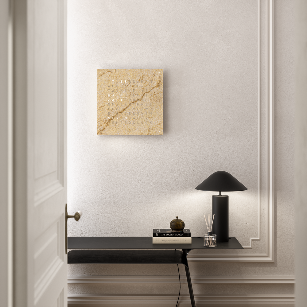 Earth 45 Creator's Edition wandklok / Tijdsobject Engels QLOCKTWO