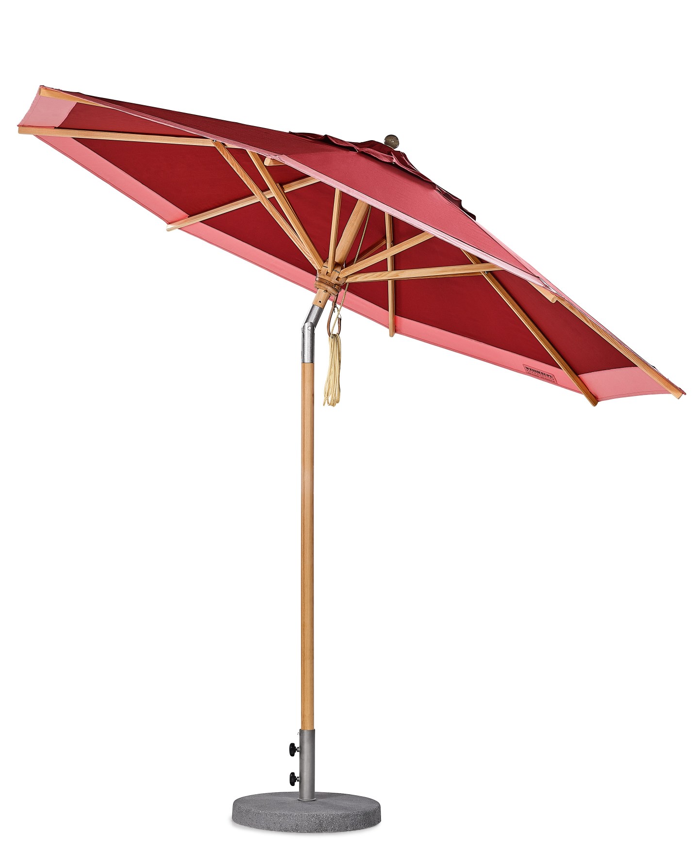 Weishäupl Klassiker Schirm: Roter Sonnenschirm mit Holzgestell und grauem Betonsockel für den Garten.