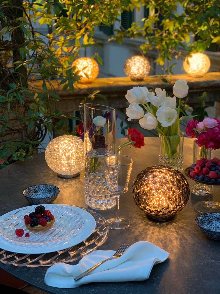 Mini Planet LED-tafellamp op accu van Kartell