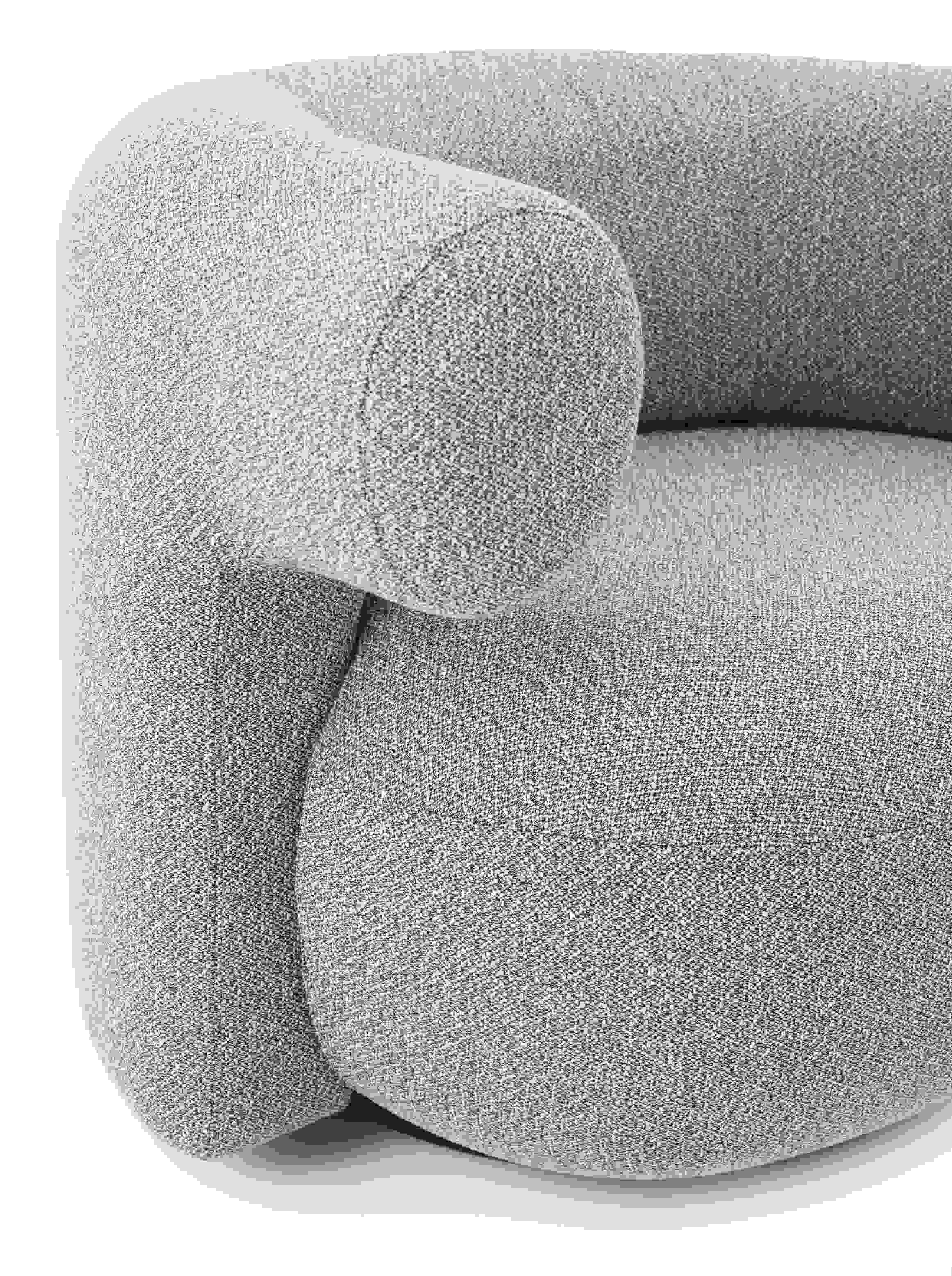 Detailaufnahme des grauen Burra Lounge Sessels von Normann Copenhagen für den Außenbereich.