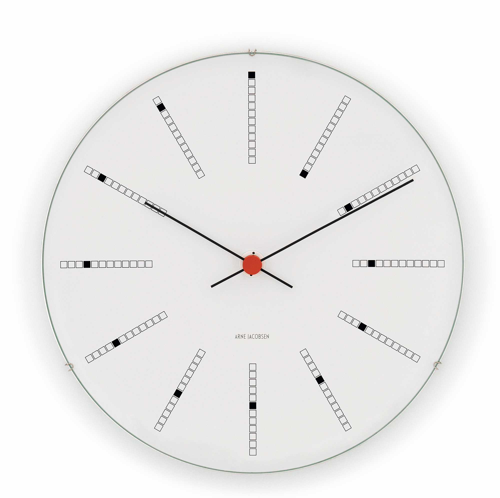 Bankers Wanduhr von Rosendahl Timepieces, 21 cm Durchmesser, mit minimalistischem Zifferblatt und schwarzen Zeigern.