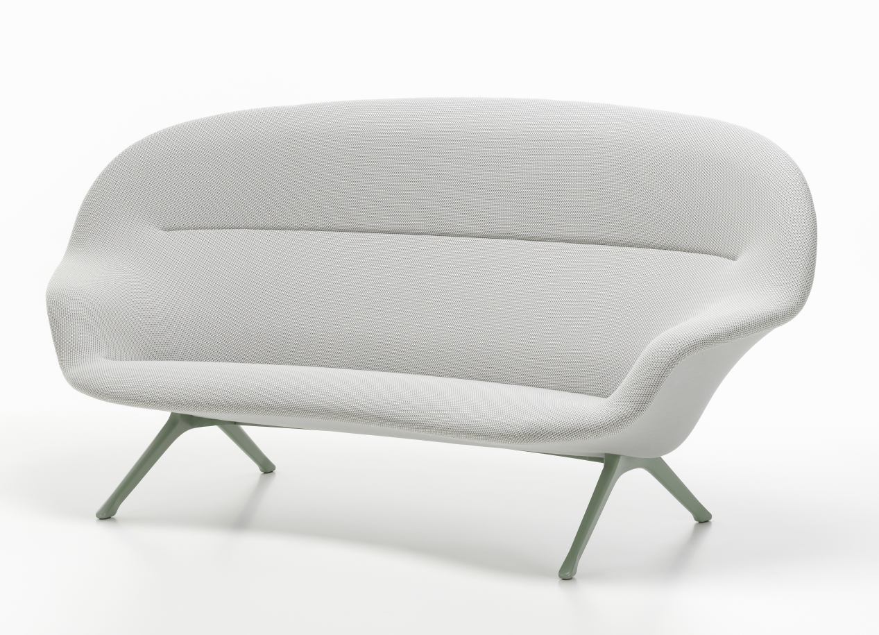 Vitra Sofa Abalon, modernes 2-Sitzer Sofa mit hellgrauem Stoffbezug und grünem Metallfußgestell.