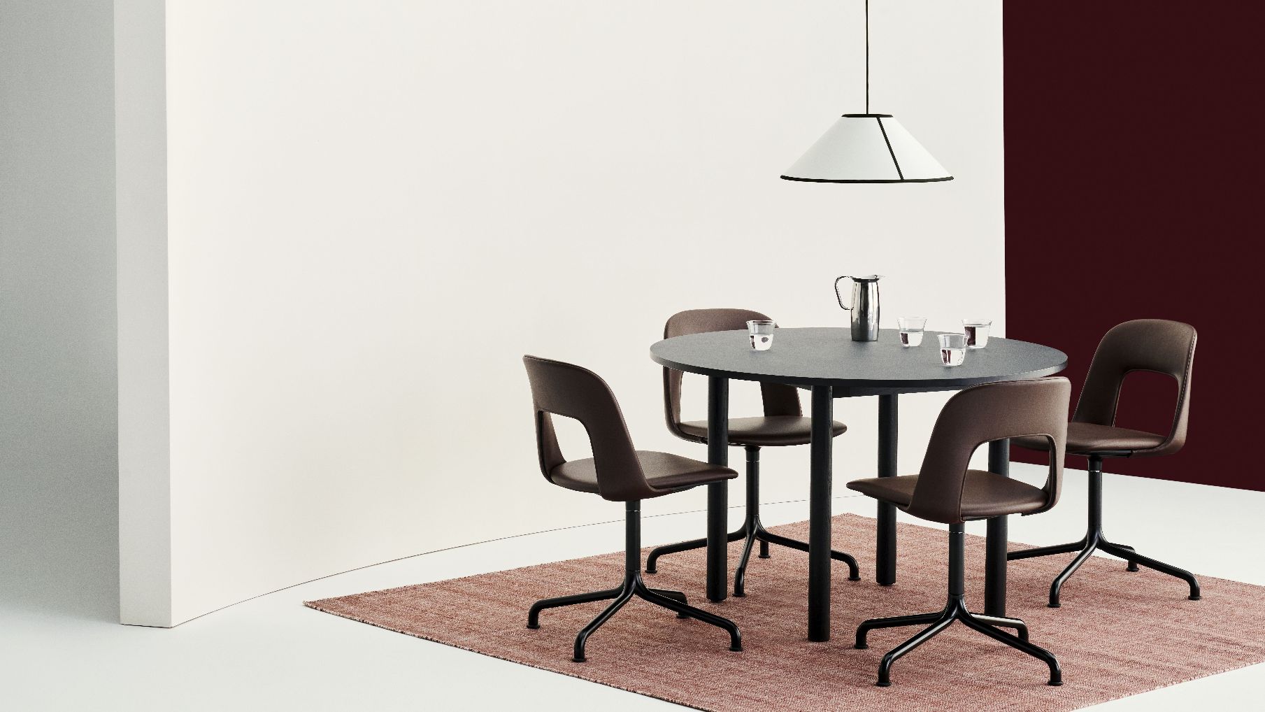 Layout Side Chair 154 draaistoel met vierpoot Hay