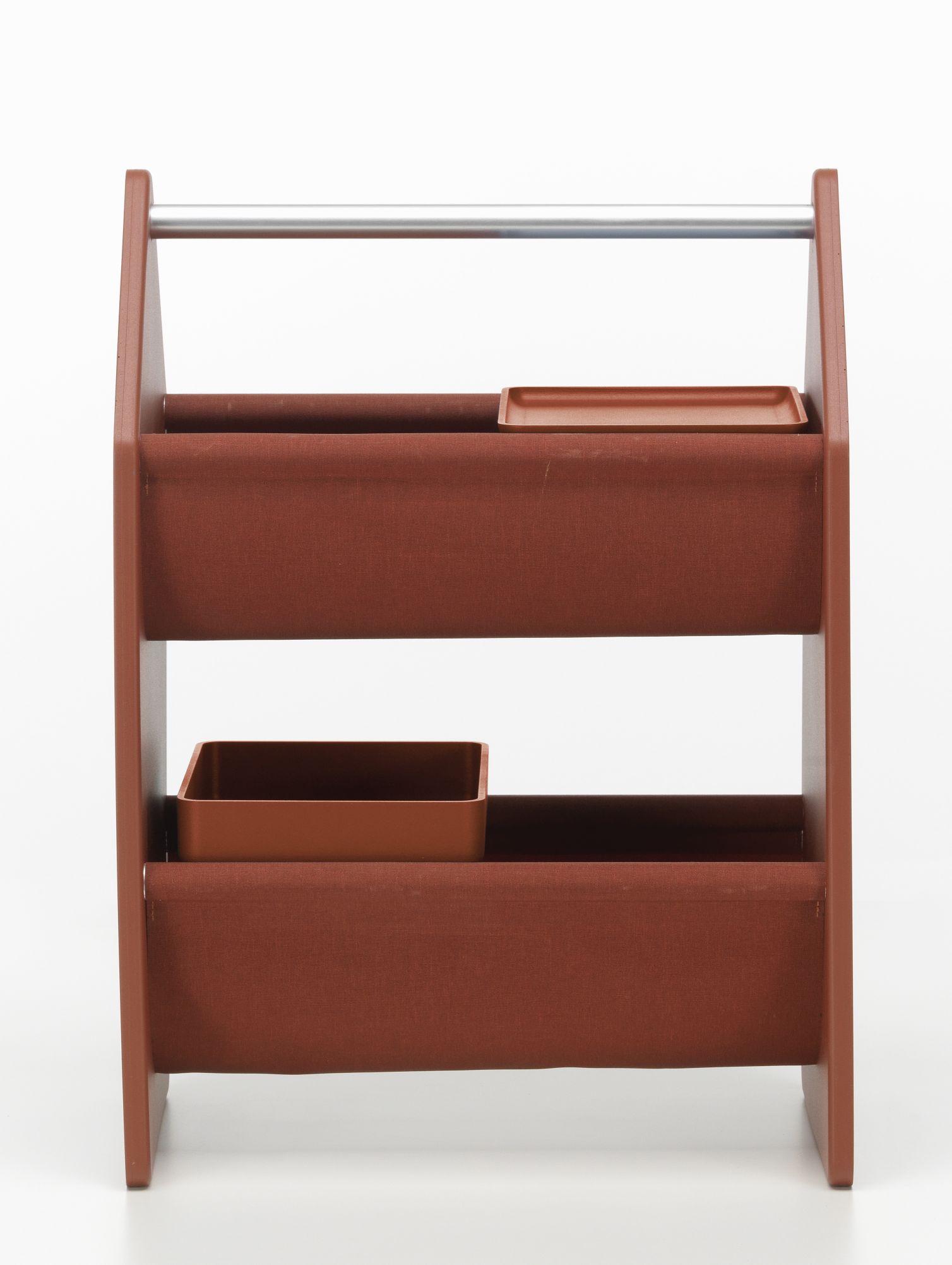 Braunes Vitra Drop Box Tray Set mit zwei Ablagefächern und zwei passenden Kunststoffschalen.