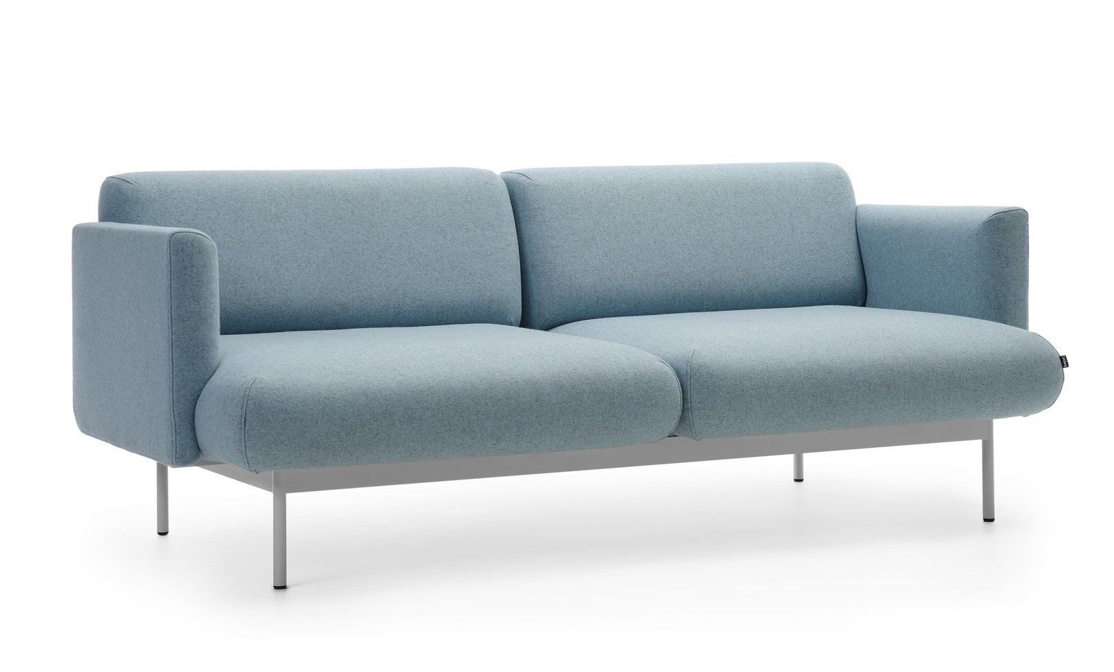 Hellblaues fora FR 422 Sofa 2-Sitzer von Bejot mit Metallgestell, modernes Design für Wohnzimmer und Büro.