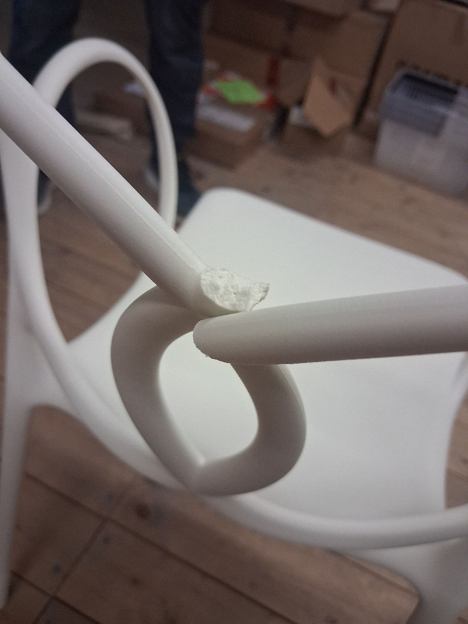 Sissi fauteuil WIT Driade EXEMPLAAR MET GEBREKEN