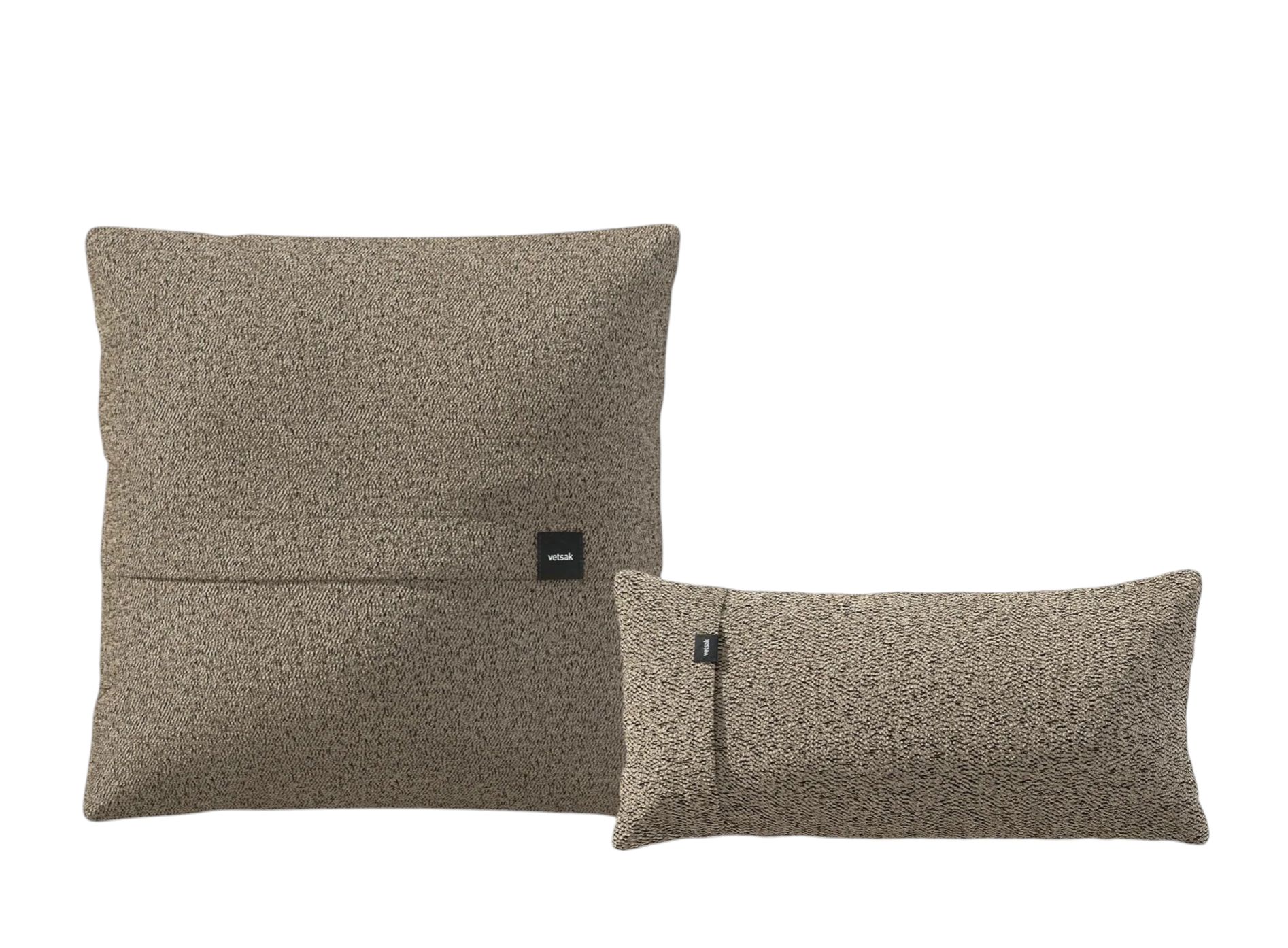Vetsak Kissen Set mit einem quadratischen und einem rechteckigen Zierkissen in Beige.