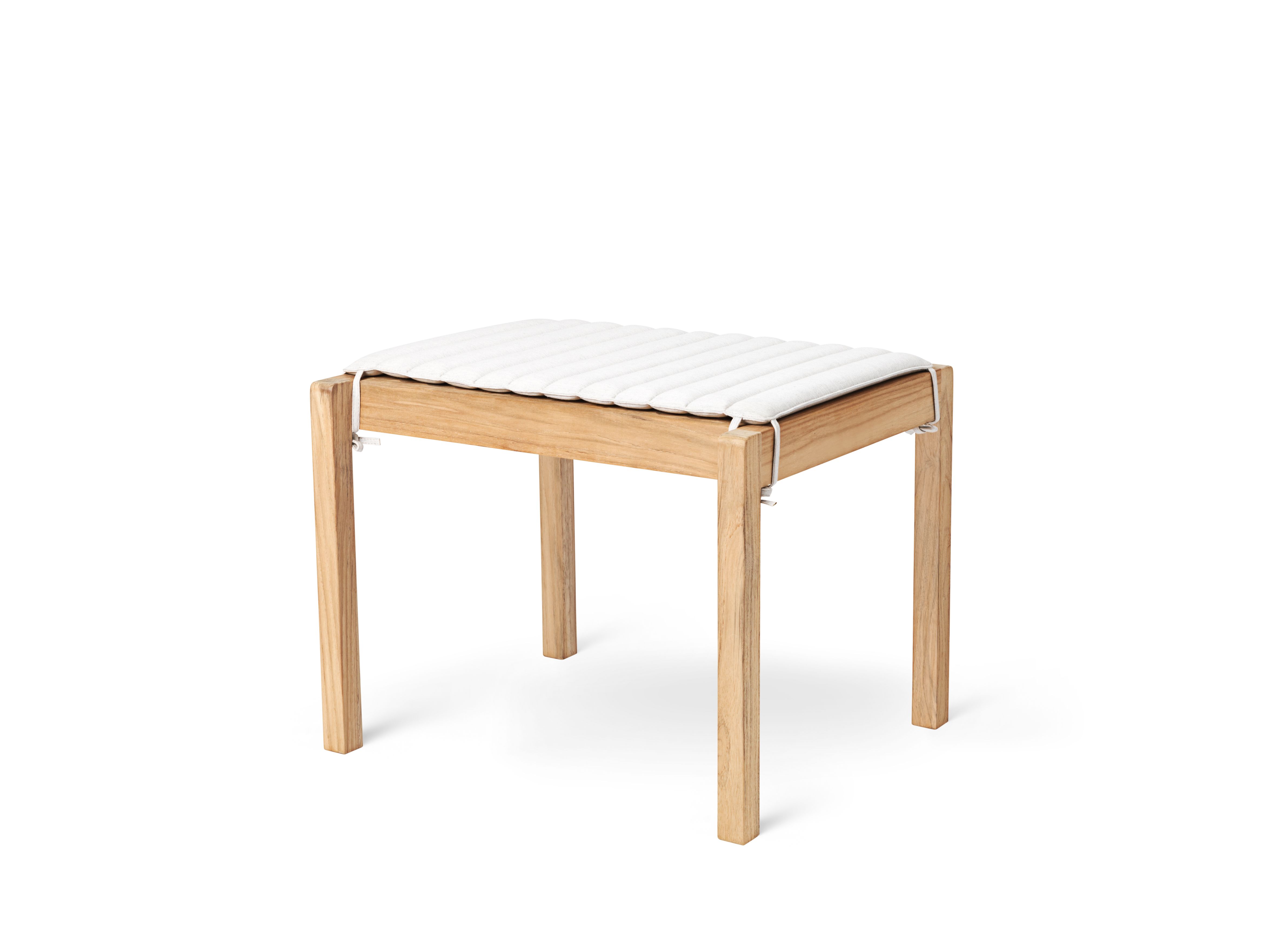 CU AH911 Kissen für Carl Hansen & Søn AH911 Hocker/Beistelltisch Outdoor, weiße Polsterung.