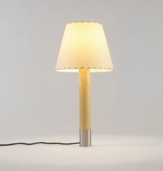 M1 / Beige karton, genaaid