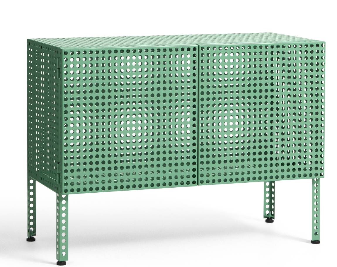 Heller, mintgrüner Hay Perforated Cabinet Floor Small Sideboard mit Lochmuster und vier Beinen.