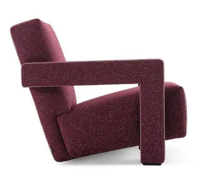 Cassina Utrecht Sessel 637 in meliertem Bordeauxrot, moderner Design-Sessel für Wohnzimmer und Büro.