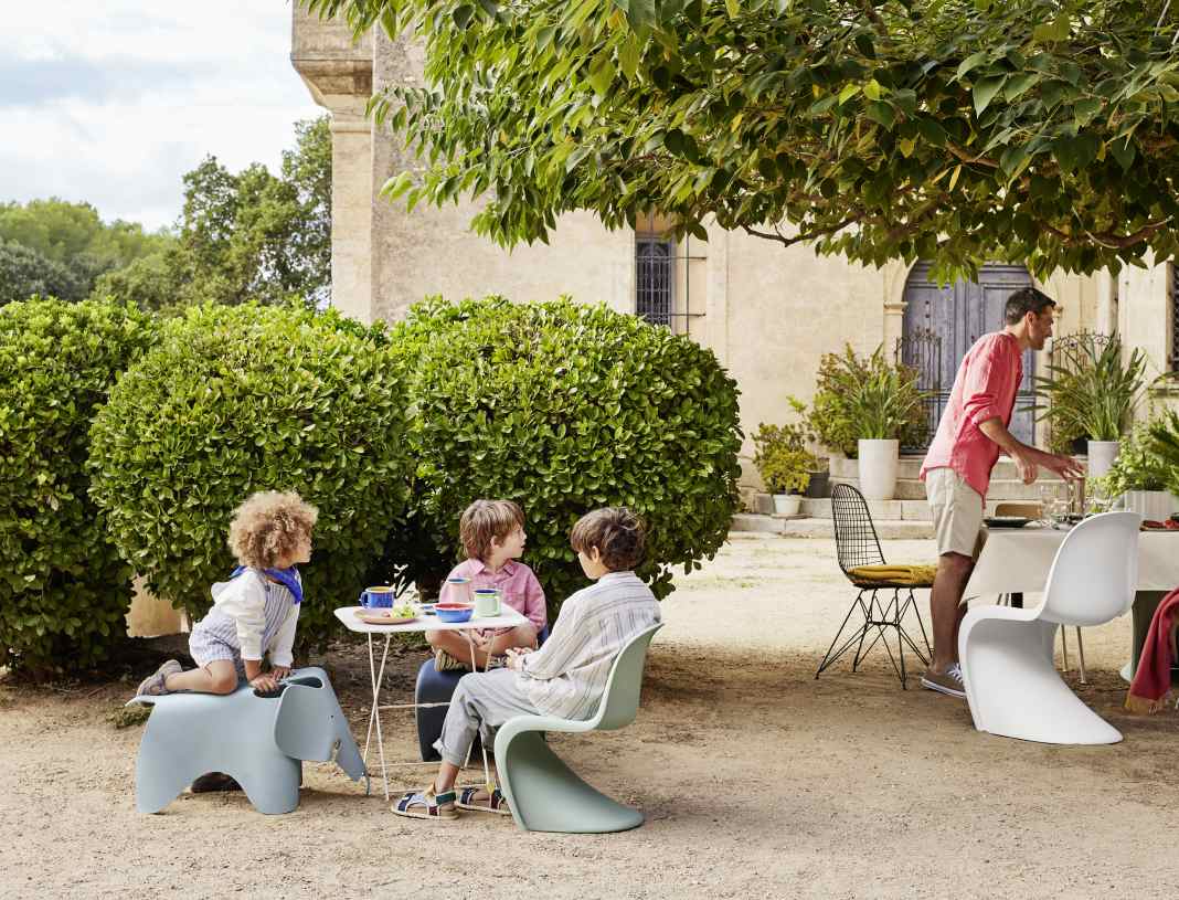 Eames Elephant-kruk RE Vitra