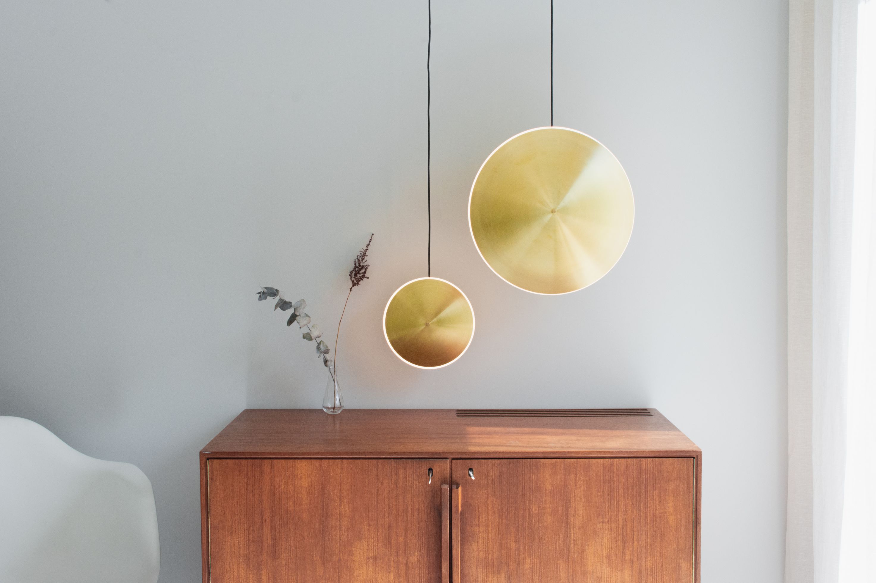 Dish6v Chrona hanglamp messing Graypants