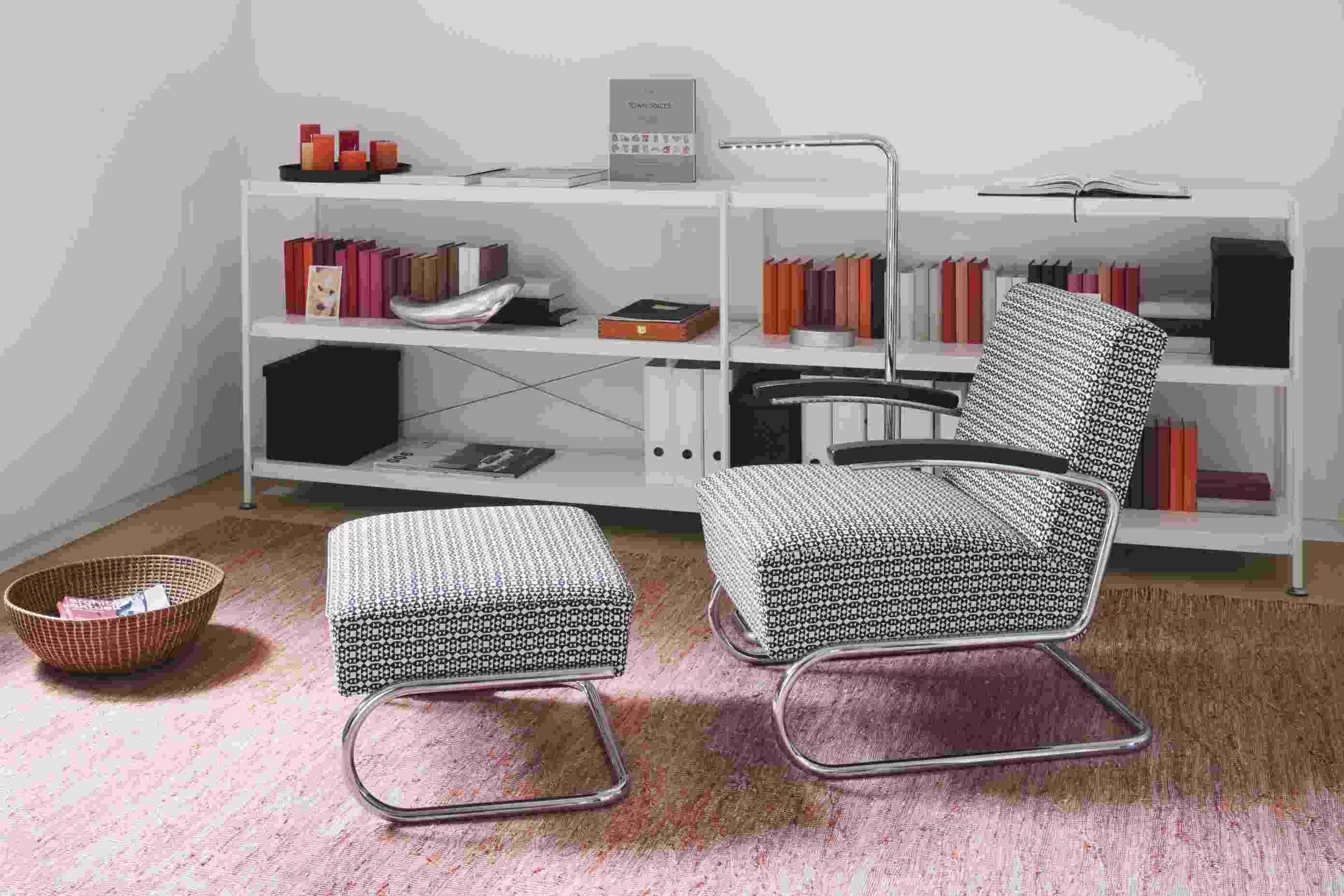 Lum LED 125 staande lamp Thonet, verchroomd