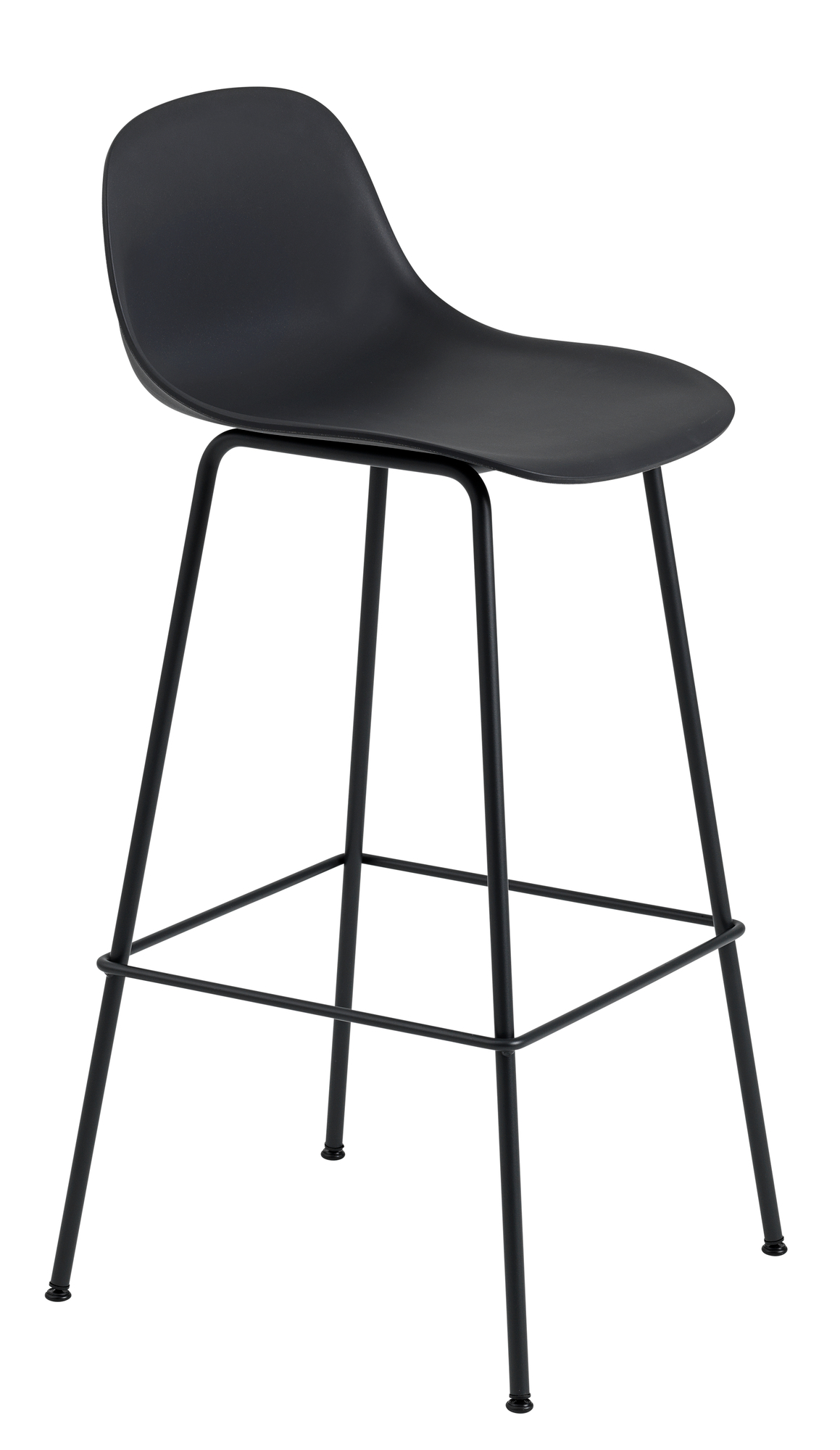 Schwarzer Fiber Counter Stool Barhocker von Muuto mit Rückenlehne und schwarzem Metallgestell. Moderner Hocker für die Bar.