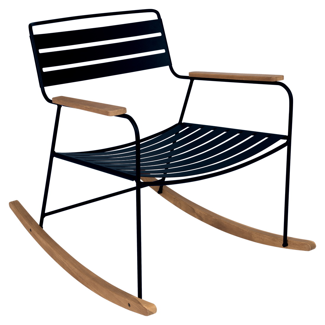 Schwarzer Surprising Schaukelstuhl von Fermob für den Außenbereich mit Holzdetails, seitliche Ansicht. Moderner Gartenschaukelstuhl für Terrasse und Balkon.
