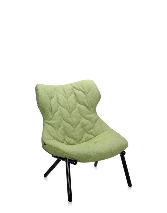 Kartell Foliage Sessel in Grün mit Blattmuster und schwarzem Metallgestell, moderne Wohnzimmermöbel.