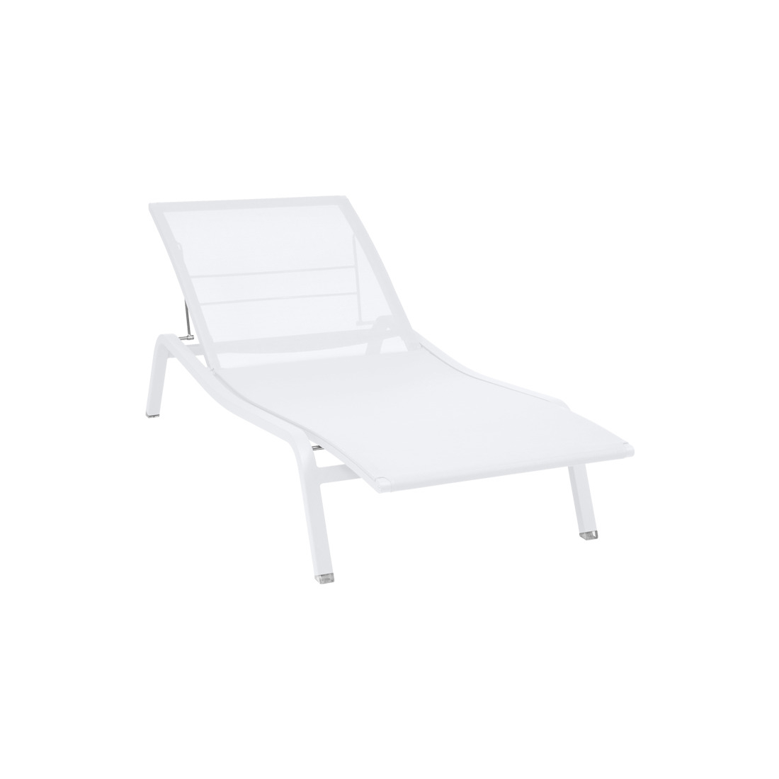 Weiße Alizé Sonnenliege von Fermob, modernes Design für Garten und Terrasse, bequeme Liegefläche.