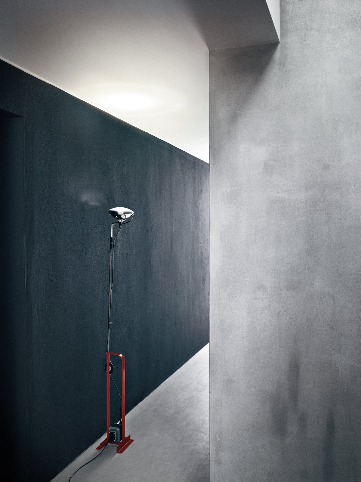 Toio staande lamp van Flos voor indirect licht - Diverse kleuren