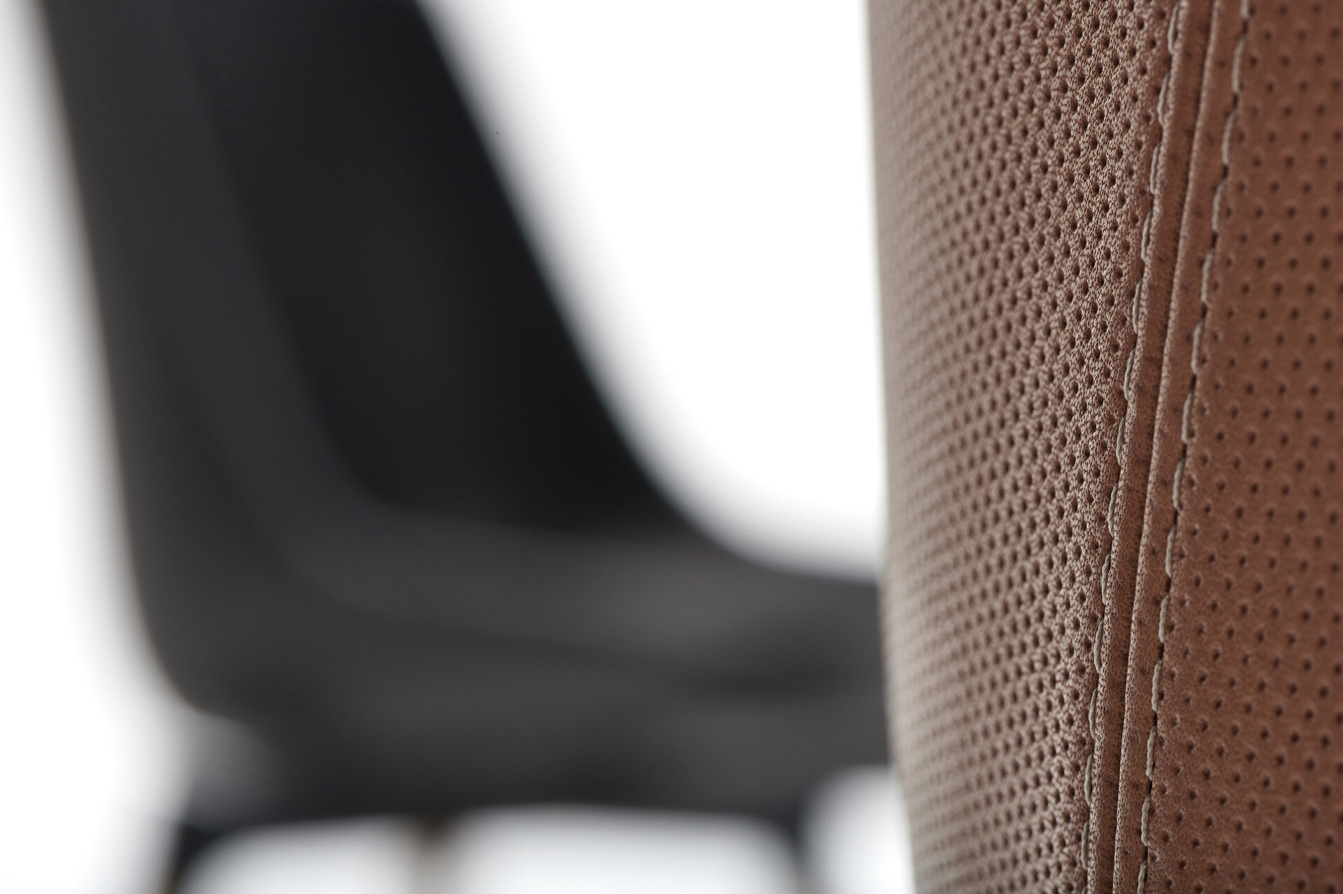 Flow Armchair, fauteuil met armleuningen van MDF Italia