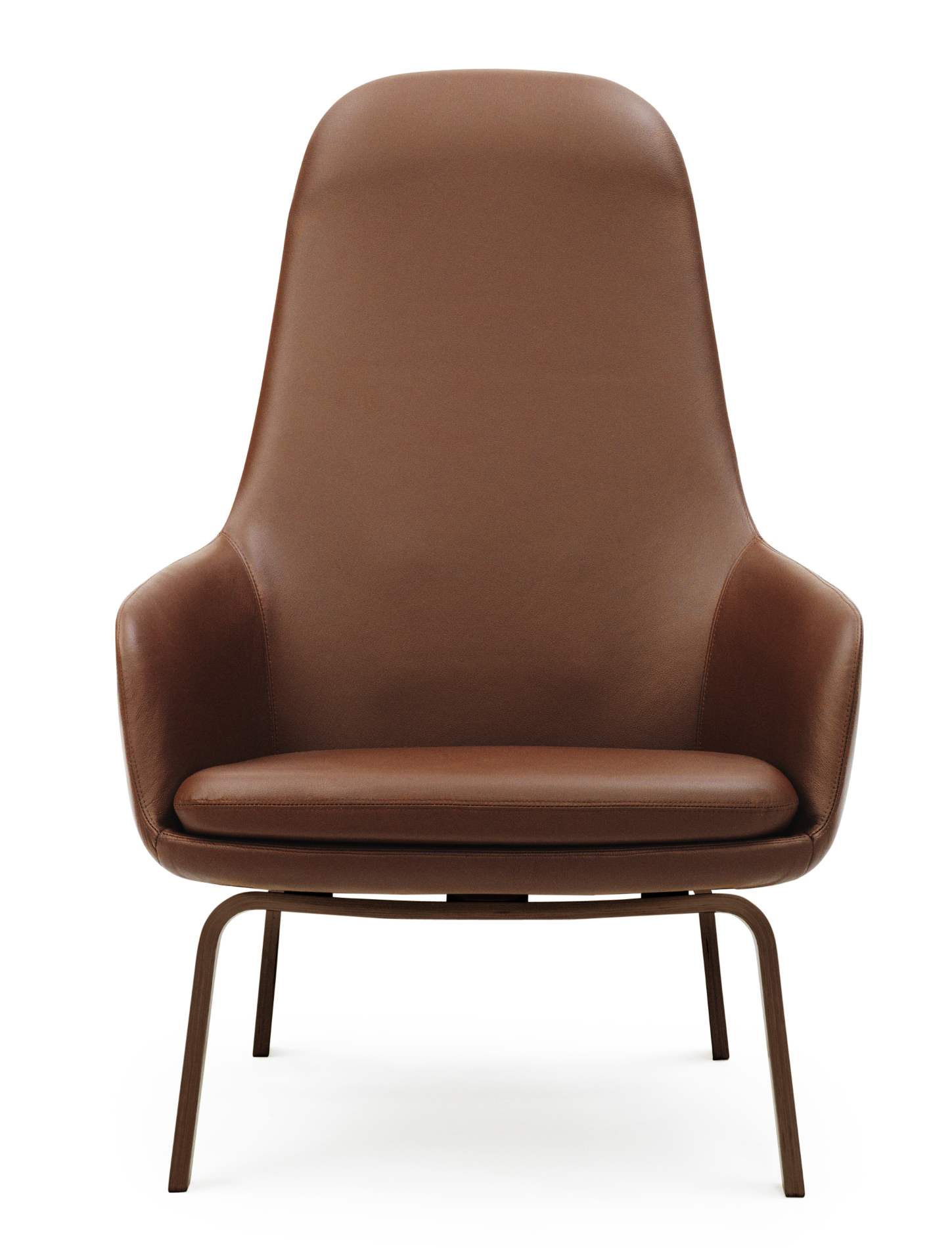 Era Lounge Chair von Normann Copenhagen, hoher Sessel aus braunem Leder mit Stahlgestell.