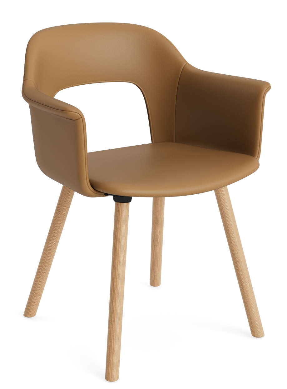 Layout Armchair 224 von Hay, Armlehnstuhl in Braun mit Holzbeinen, modernes Möbeldesign für Wohnzimmer und Büro.