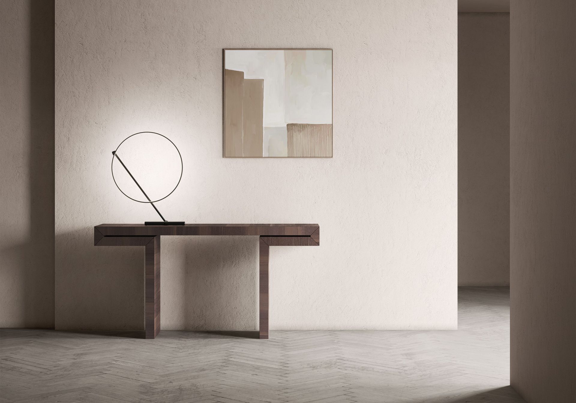 Elegante Konsole aus dunklem Holz mit moderner Lampe und abstraktem Wandbild im minimalistischen Interieur.