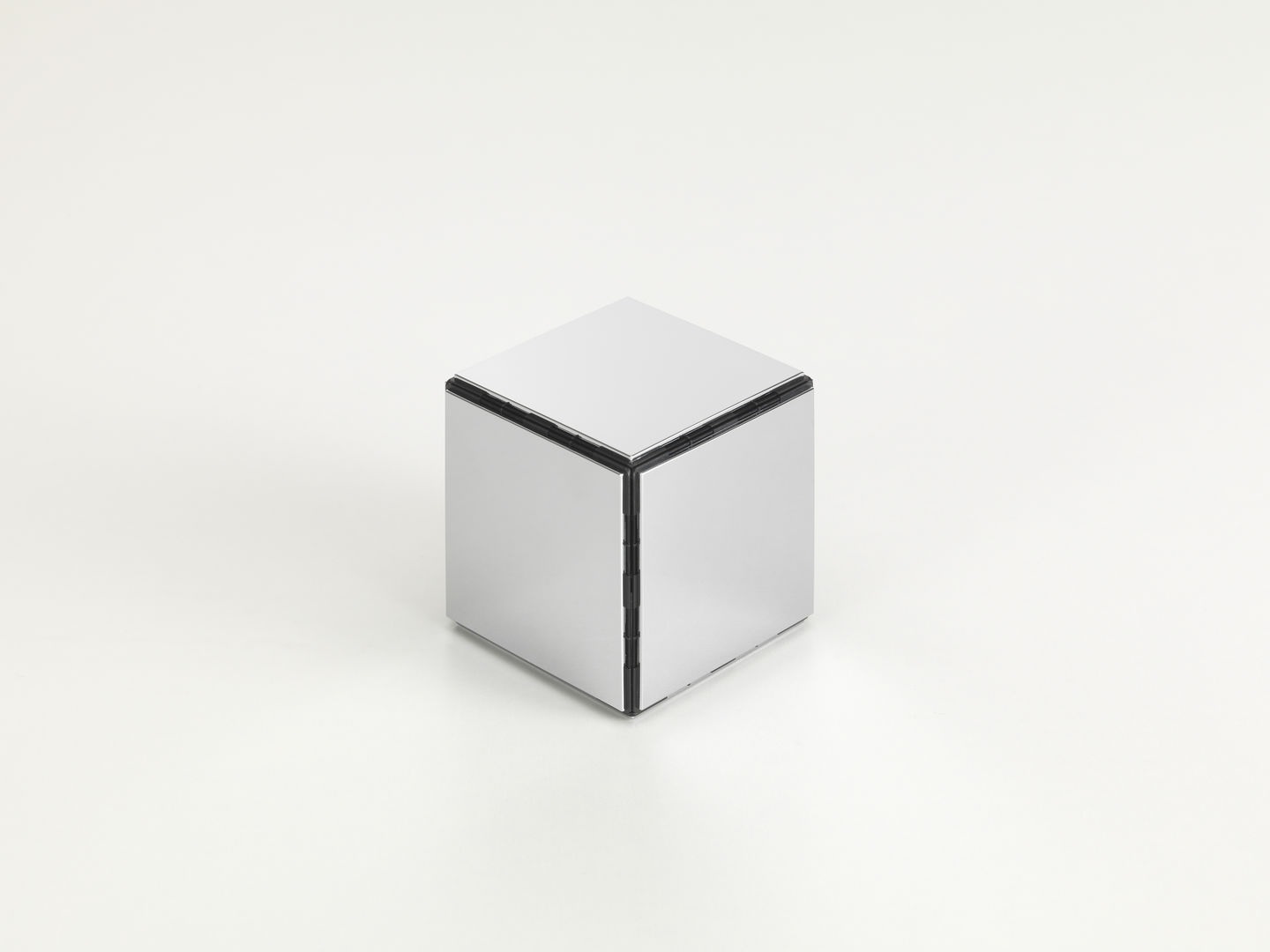Panton Cubes Cat Chrome Sculptuur Vitra
