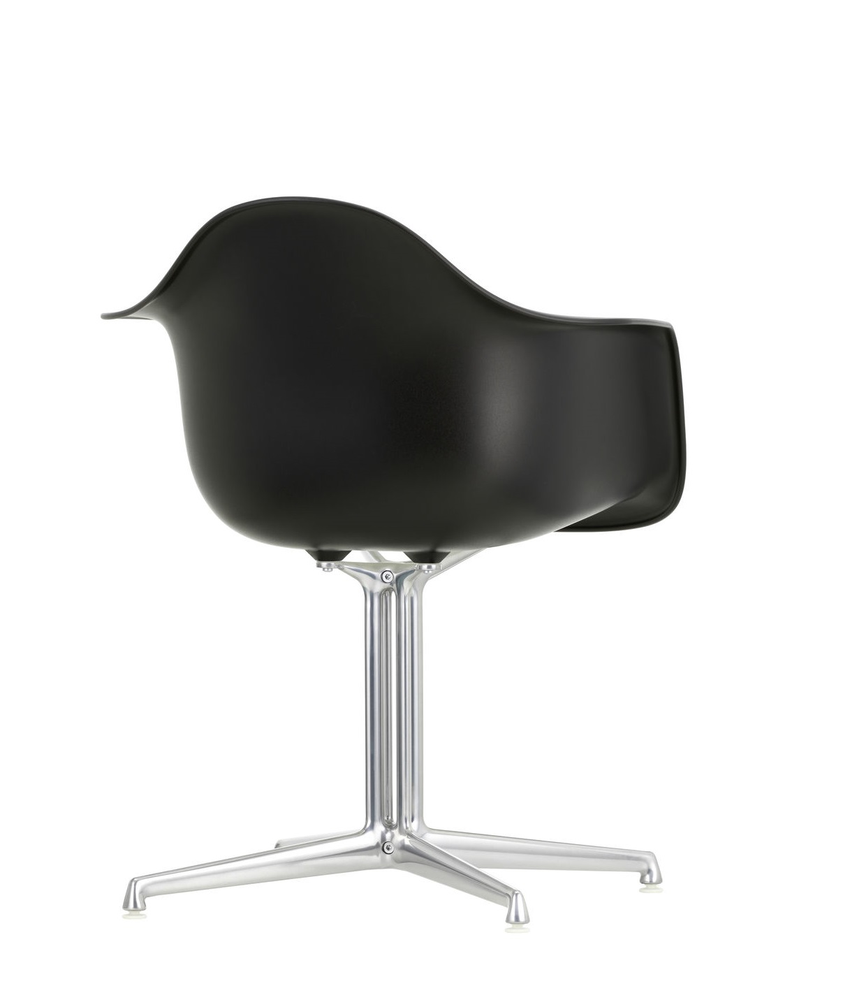 Schwarzer Eames Plastic Arm Chair DAL von Vitra mit verchromtem Vierfußgestell, Rückansicht. Designklassiker für modernes Wohnen.