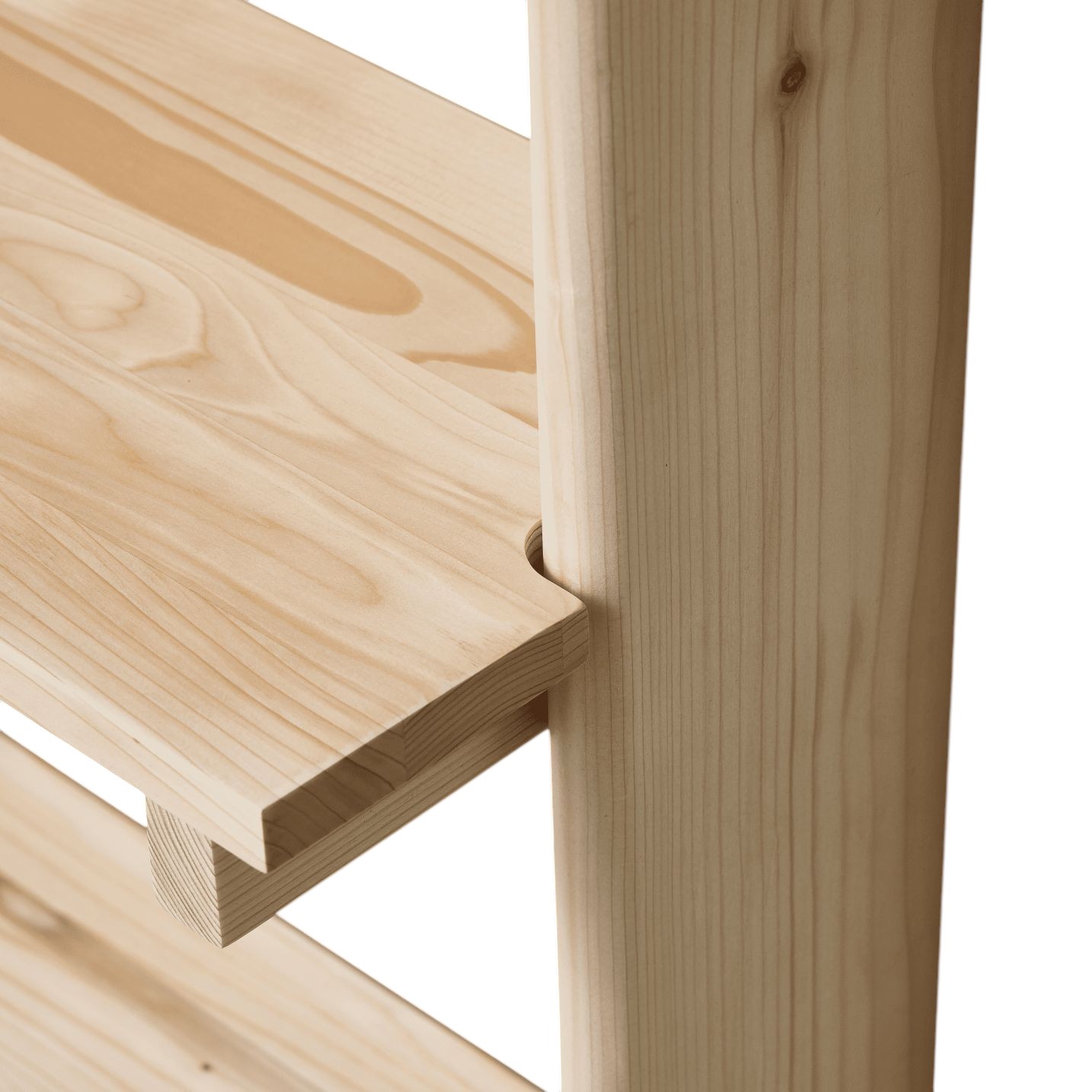 Detailaufnahme vom Beam Wandregal mit drei Fächern aus hellem Holz, skandinavisches Design.