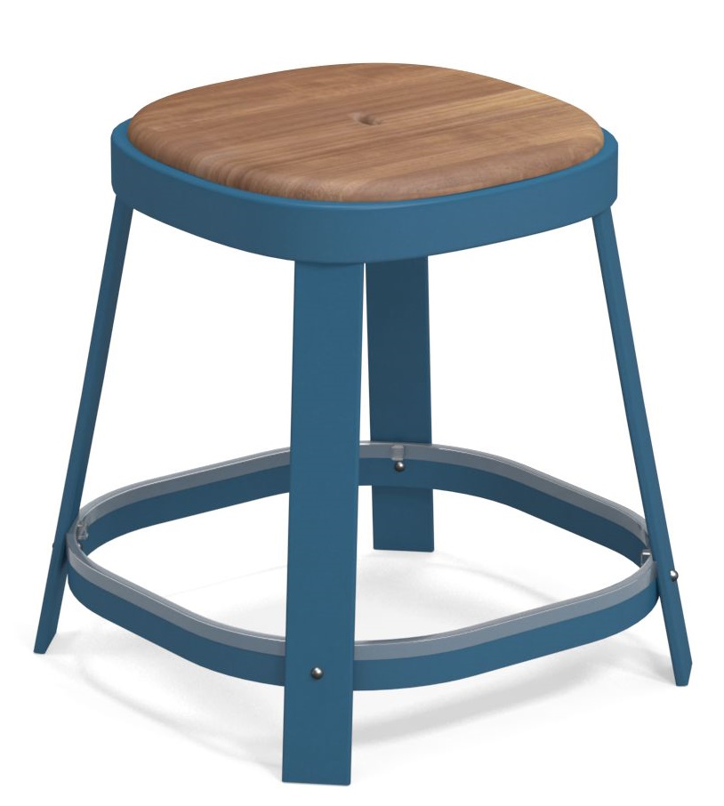 Thor Dining Stool: Blauer, niedriger Barhocker von Emu für den Außenbereich mit Holz-Sitzfläche.