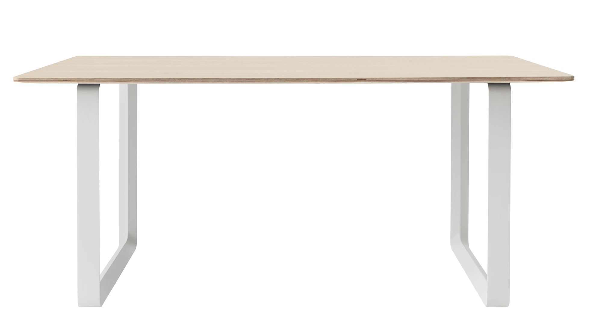 Muuto 70/70 Table: Heller Holztisch mit weißem Gestell, moderner Esstisch oder Schreibtisch.