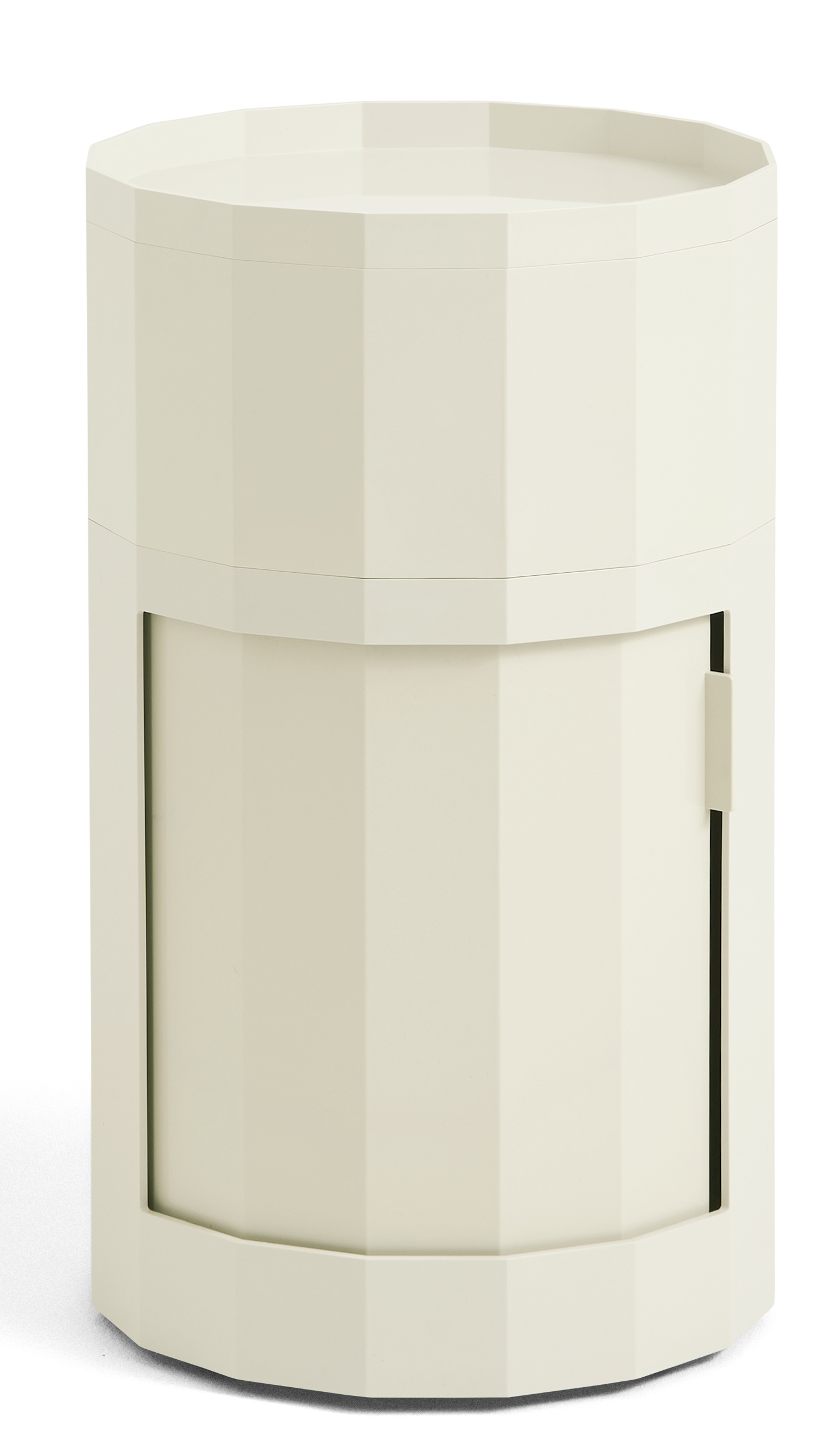 Facet Cabinet in Eggshell: Moderner, hoher Stauraumschrank mit Tür für Wohnzimmer und Büro.