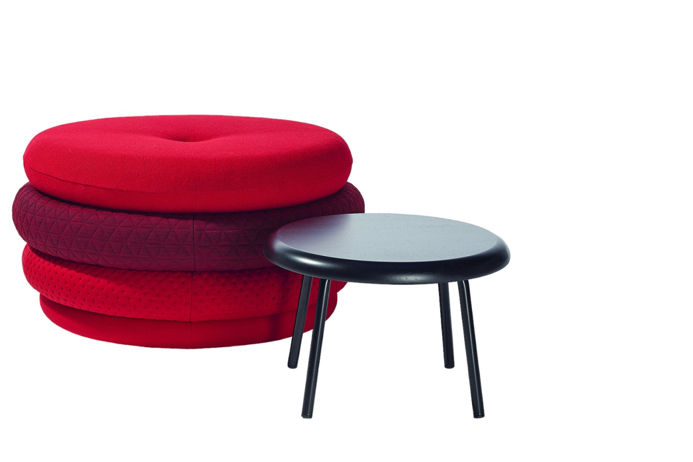 Fat Tom Pouf Lounge Hocker in Rot und Schwarz, bequemer Sitzhocker ohne Beine.