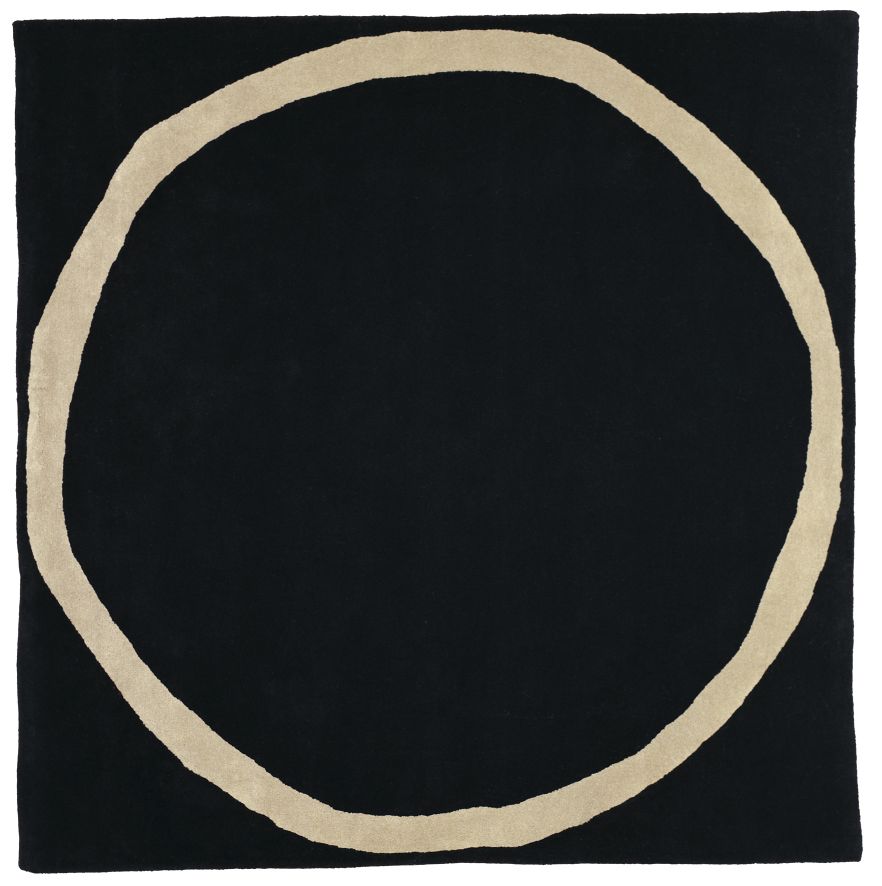 Rechteckiger Aros Teppich von Nanimarquina, schwarzer Wollteppich mit beigem Kreis, modernes Design.
