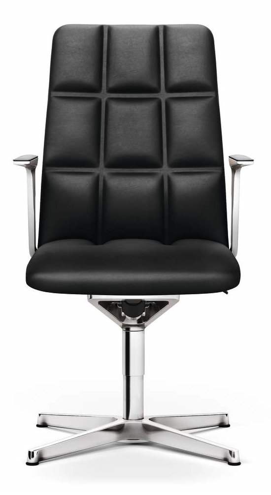 Leadchair Management Bürostuhl von Walter Knoll mit schwarzem Lederbezug und Aluminiumfußkreuz.