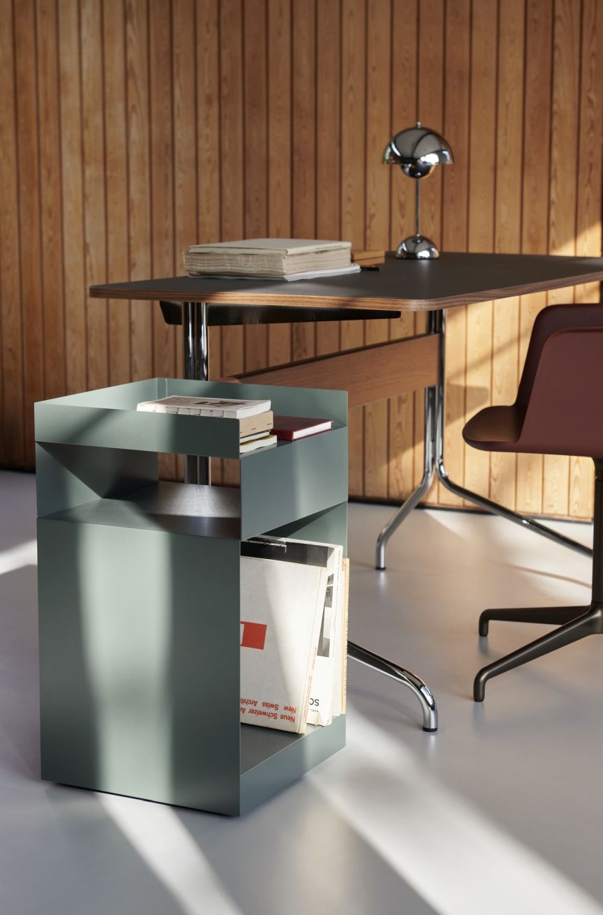 Flowerpot VP9 draagbare acculamp / tafellamp met USB-aansluiting, verchroomd, AndTradition