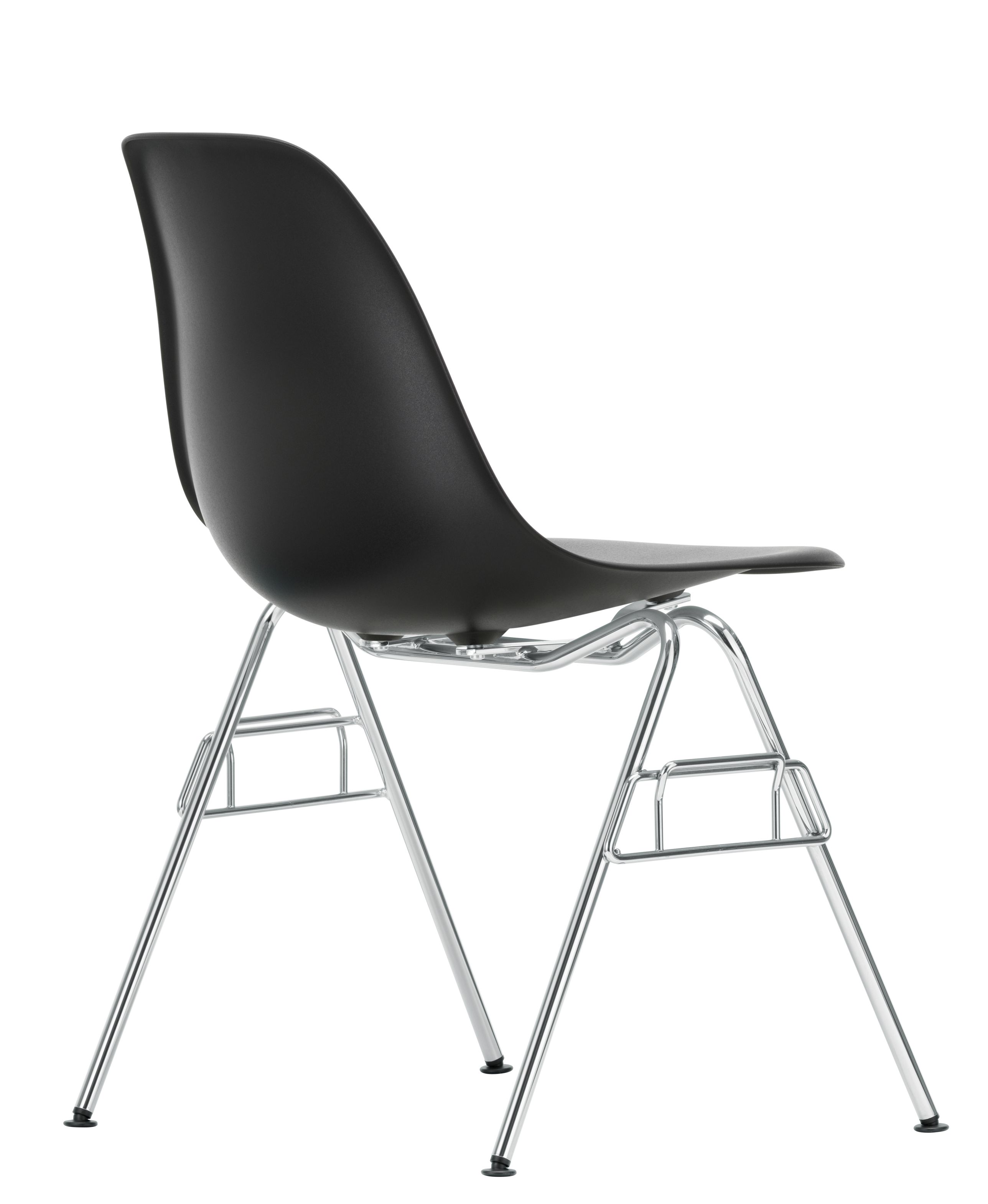 Schwarzer Eames Plastic Side Chair DSS Stuhl von Vitra mit verchromtem Stahlgestell, Ansicht von hinten.