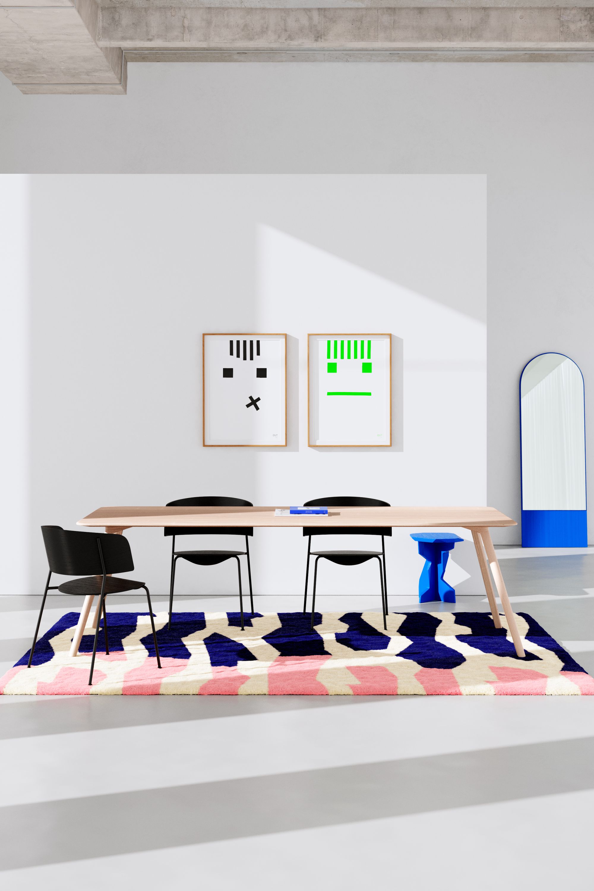 FELS Hocker Esche Out im modernen Esszimmer mit Teppich und Stühlen.