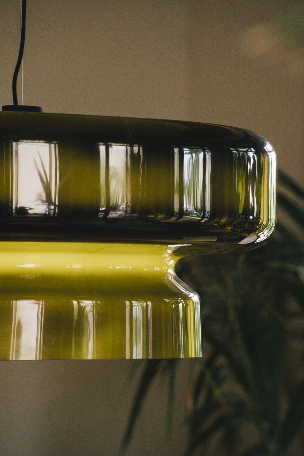 Bohemia 84 hanglamp Violet marset