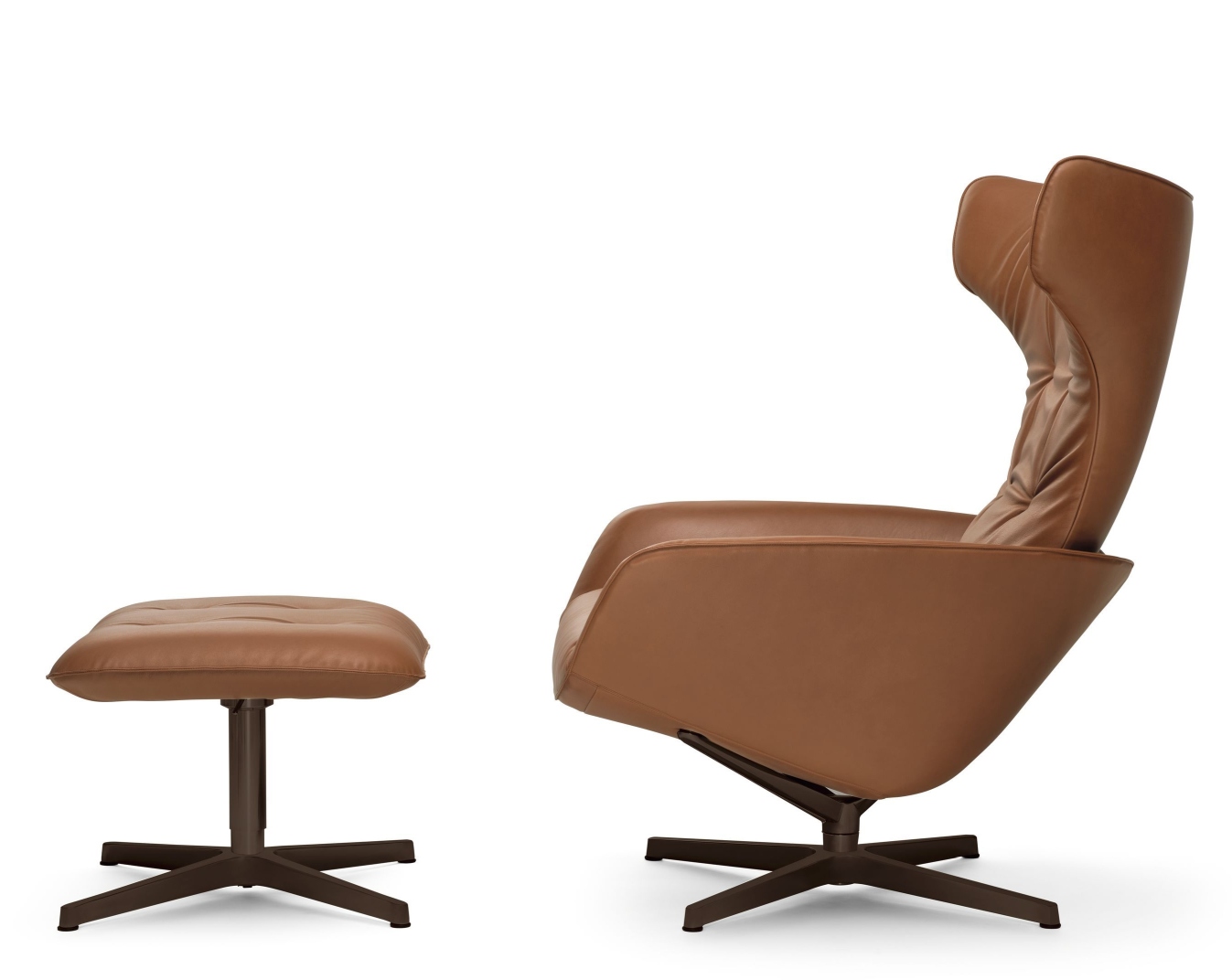 Walter Knoll Onsa Sessel mit passendem Hocker, braunes Leder, modernes Design für Wohnzimmer.