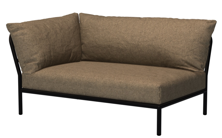 Level 2 Outdoor Sofa Ecke links von Houe mit beigen Kissen und dunklem Metallrahmen.